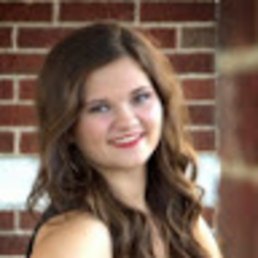 Meet your Posher, Lacey